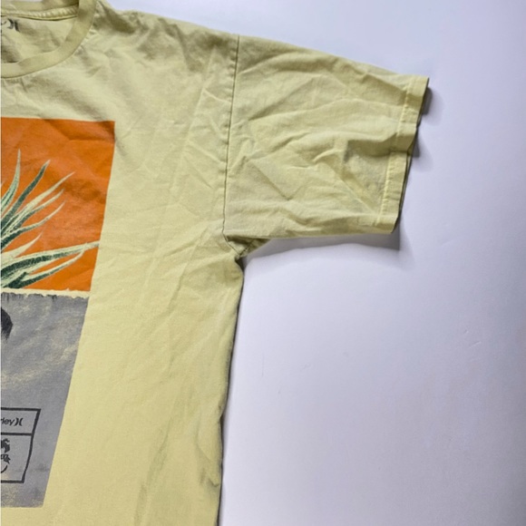 Hurley Men T Shirt Crewneck Short Sleeves Size Large - Picture 5 of 6